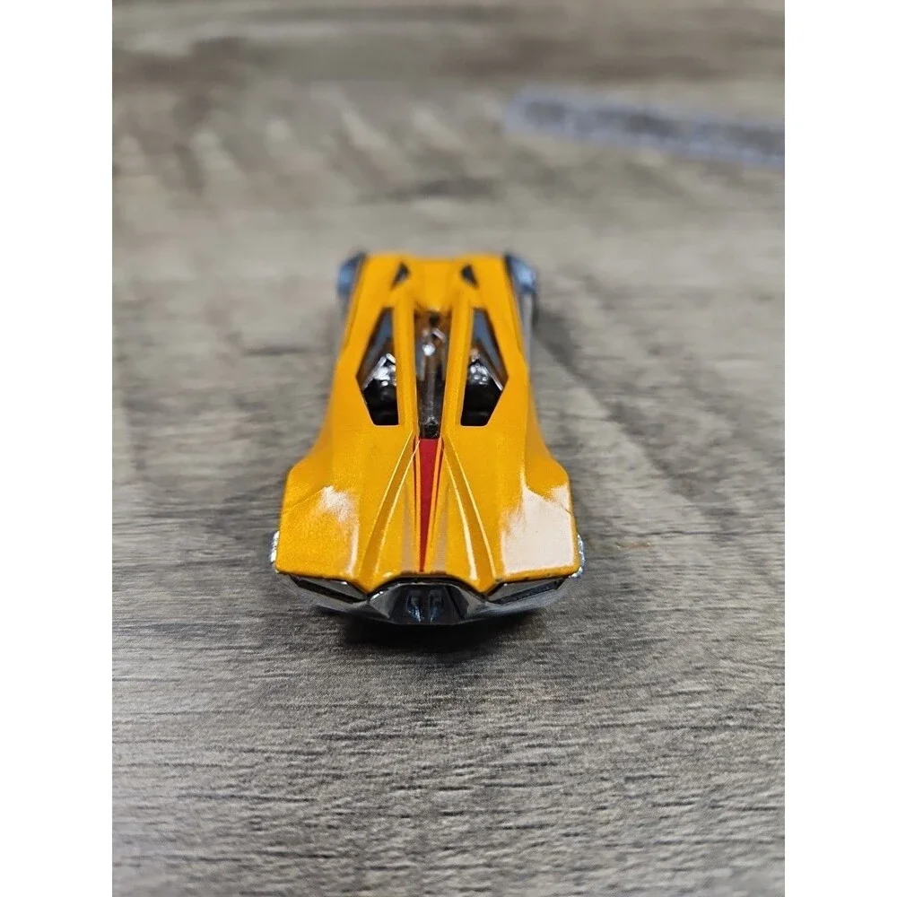 Hot Wheels Split Vision Yellow  Diecast 1/64 Mattel Loose Toy Car